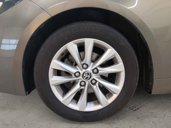Aperçu de la photo 16 du véhicule TOYOTA COROLLA TOURING SPORTS HYBRIDE