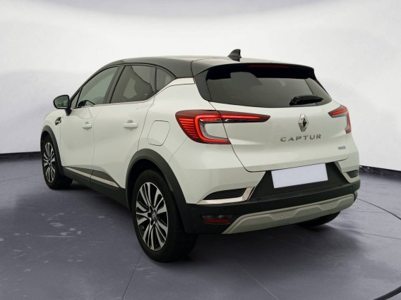 Aperçu de la photo 4 du véhicule RENAULT CAPTUR