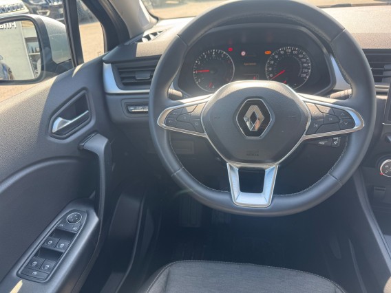 Aperçu de la photo 12 du véhicule RENAULT CAPTUR