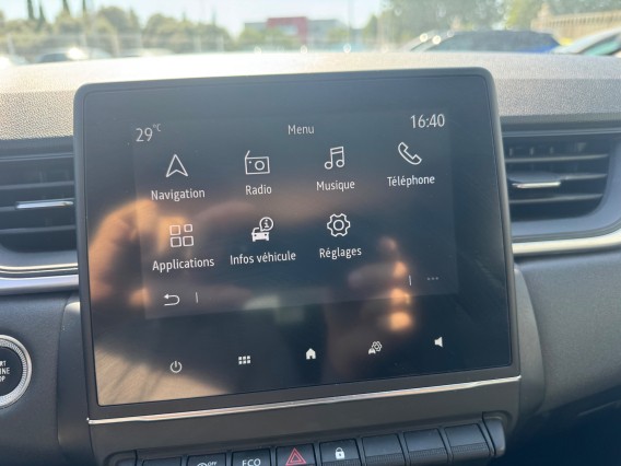 Aperçu de la photo 15 du véhicule RENAULT CAPTUR