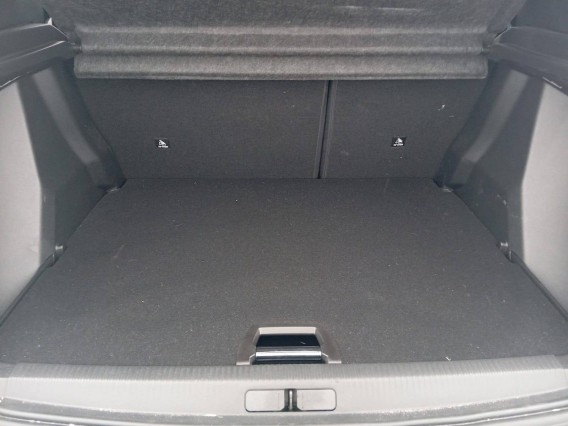 Aperçu de la photo 4 du véhicule PEUGEOT 2008