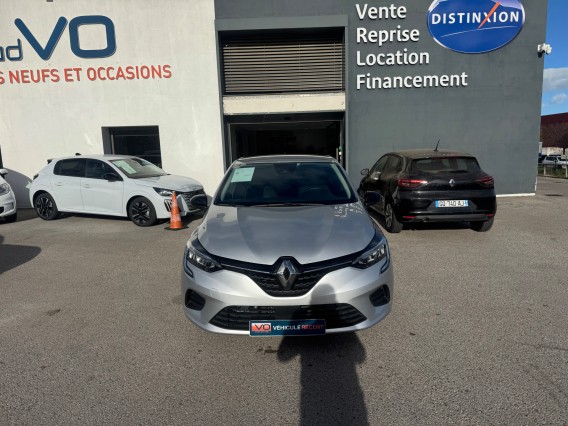 Aperçu de la photo 3 du véhicule RENAULT CLIO V