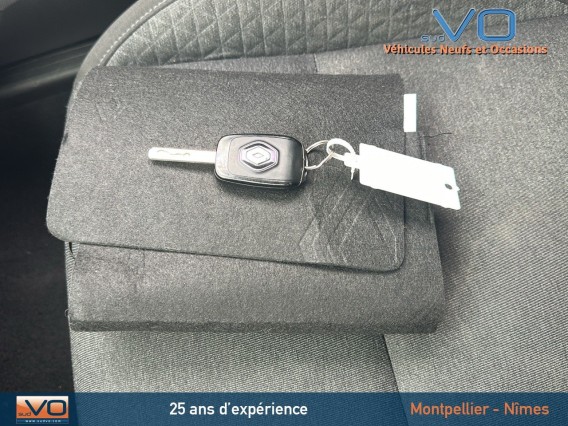 Aperçu de la photo 32 du véhicule RENAULT CLIO V