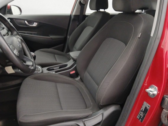 Aperçu de la photo 3 du véhicule HYUNDAI KONA