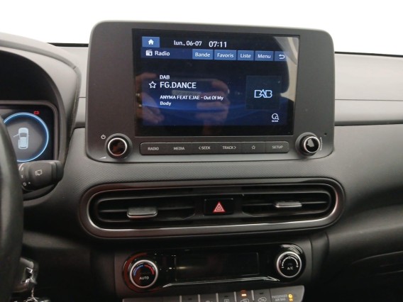 Aperçu de la photo 12 du véhicule HYUNDAI KONA