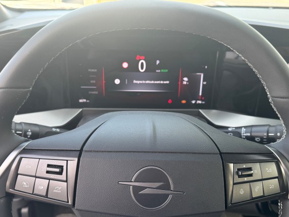 Aperçu de la photo 11 du véhicule OPEL MOKKA ELECTRIQUE