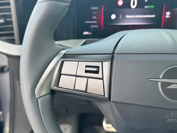 Aperçu de la photo 19 du véhicule OPEL MOKKA ELECTRIQUE