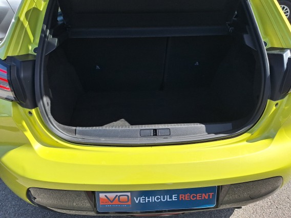 Aperçu de la photo 18 du véhicule PEUGEOT 208