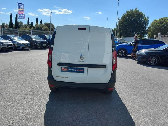 Aperçu de la photo 21 du véhicule RENAULT EXPRESS VAN