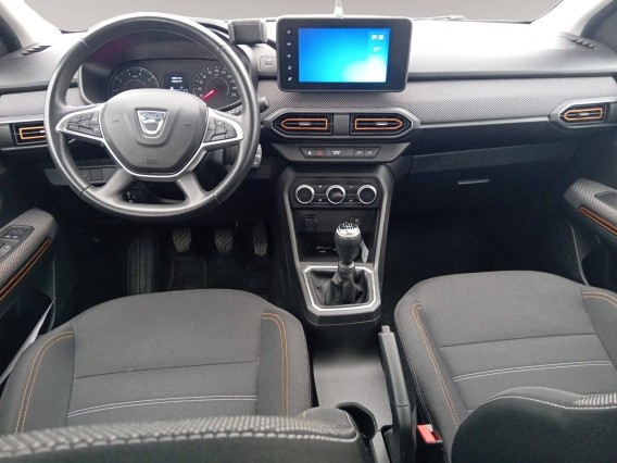 Aperçu de la photo 4 du véhicule DACIA SANDERO