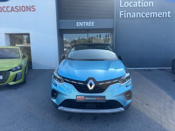 Aperçu de la photo 3 du véhicule RENAULT CAPTUR