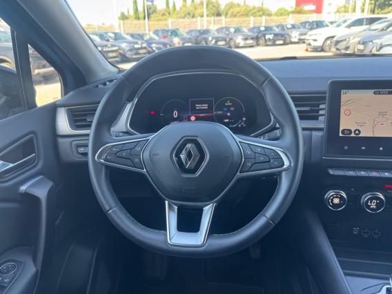 Aperçu de la photo 16 du véhicule RENAULT CAPTUR