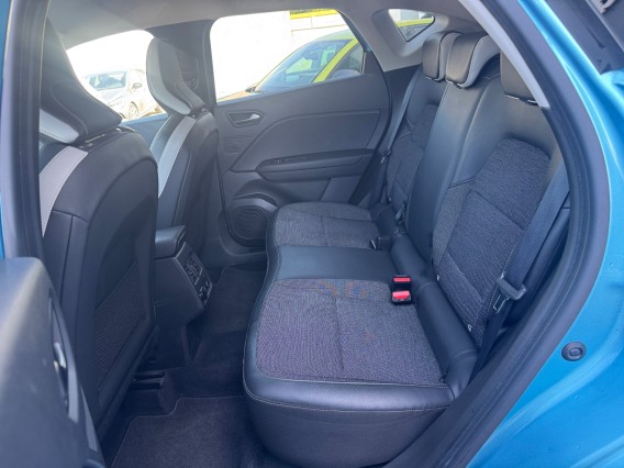 Aperçu de la photo 26 du véhicule RENAULT CAPTUR