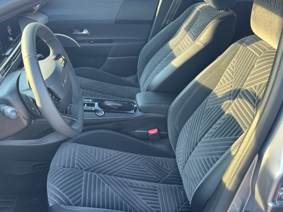 Aperçu de la photo 16 du véhicule LANCIA YPSILON