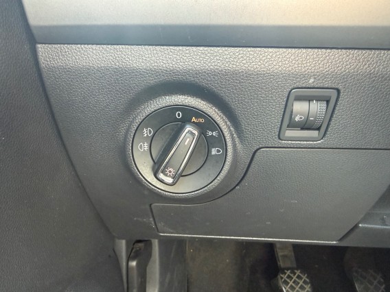 Aperçu de la photo 21 du véhicule SEAT IBIZA