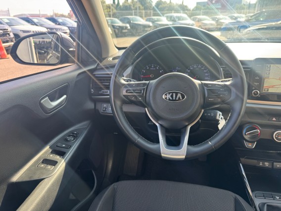 Aperçu de la photo 12 du véhicule KIA RIO