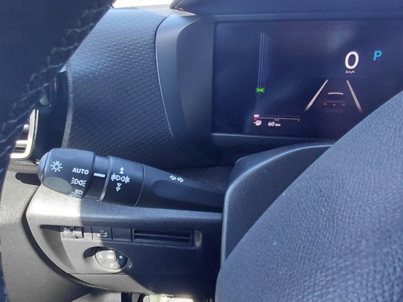 Aperçu de la photo 23 du véhicule CITROEN C4 X