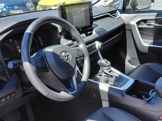 Aperçu de la photo 32 du véhicule TOYOTA RAV4 HYBRIDE MY23