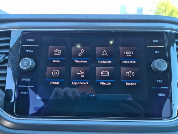 Aperçu de la photo 14 du véhicule VOLKSWAGEN T-ROC CABRIOLET