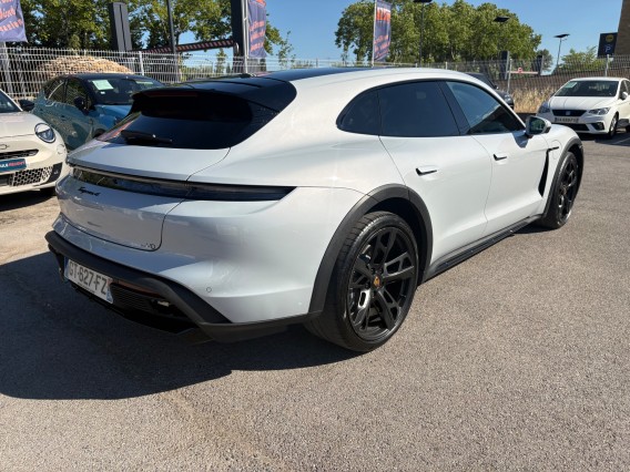 Aperçu de la photo 7 du véhicule PORSCHE TAYCAN CROSS TURISMO