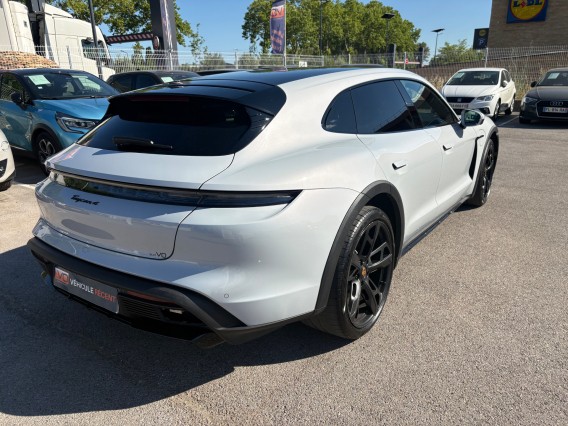 Aperçu de la photo 8 du véhicule PORSCHE TAYCAN CROSS TURISMO