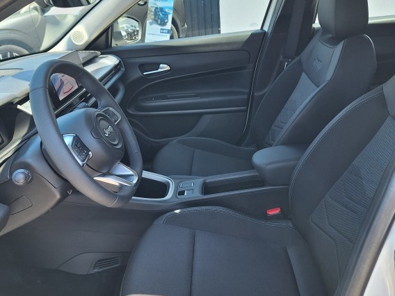 Aperçu de la photo 16 du véhicule JEEP AVENGER ELECTRIQUE