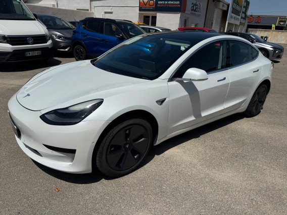 Aperçu de la photo 3 du véhicule TESLA MODEL 3