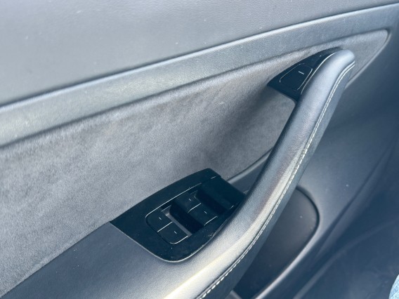 Aperçu de la photo 24 du véhicule TESLA MODEL 3