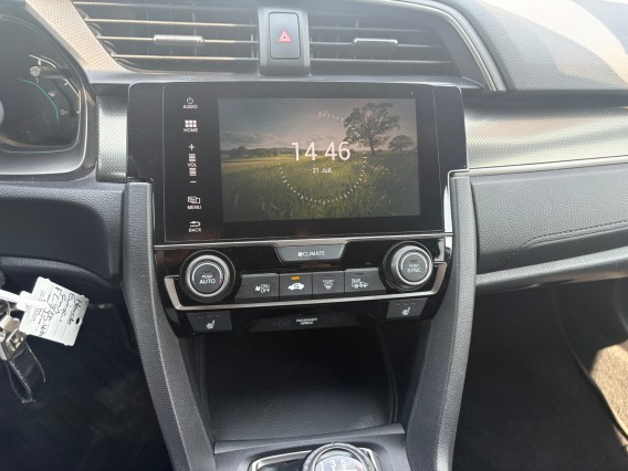 Aperçu de la photo 14 du véhicule HONDA CIVIC 2018