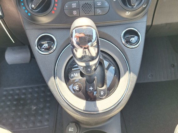 Aperçu de la photo 12 du véhicule FIAT 500 SERIE 8 EURO 6D-TEMP