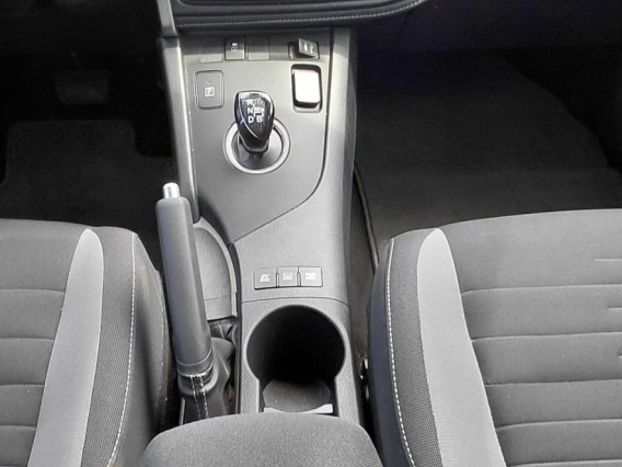 Aperçu de la photo 10 du véhicule TOYOTA AURIS