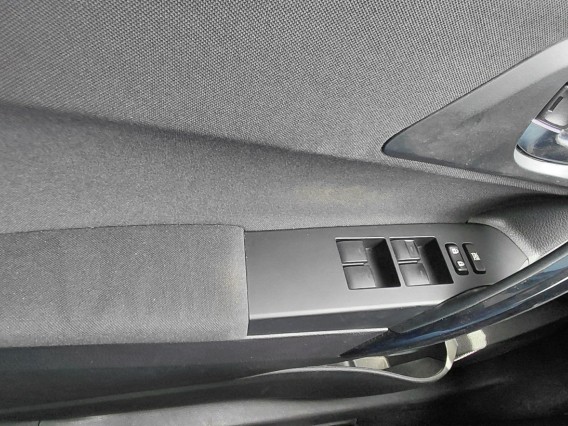 Aperçu de la photo 18 du véhicule TOYOTA AURIS