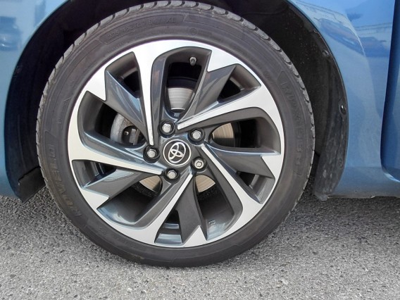 Aperçu de la photo 23 du véhicule TOYOTA AURIS