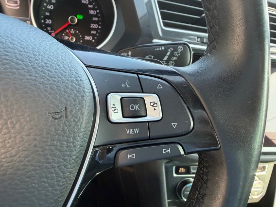 Aperçu de la photo 18 du véhicule VOLKSWAGEN TIGUAN