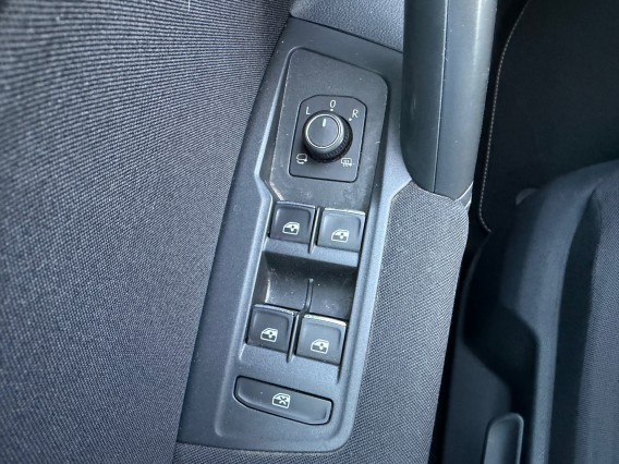 Aperçu de la photo 24 du véhicule VOLKSWAGEN TIGUAN