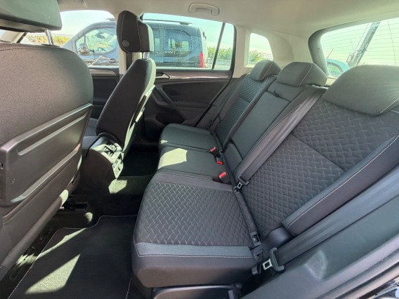 Aperçu de la photo 26 du véhicule VOLKSWAGEN TIGUAN
