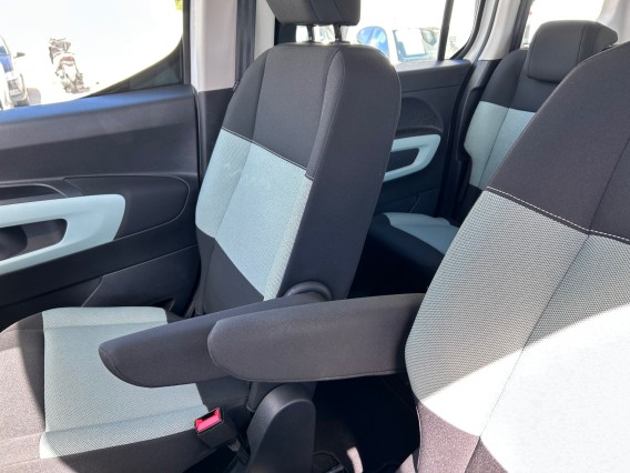 Aperçu de la photo 9 du véhicule CITROEN BERLINGO