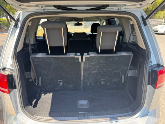 Aperçu de la photo 22 du véhicule VOLKSWAGEN TOURAN