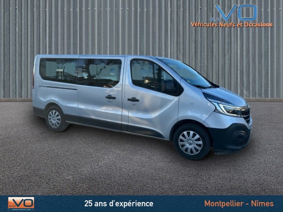 Aperçu de la photo 2 du véhicule RENAULT TRAFIC COMBI