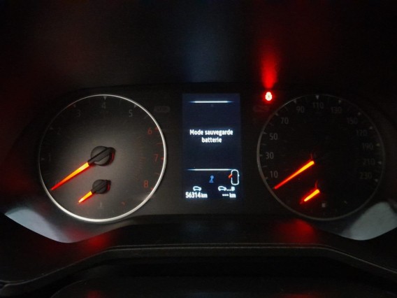 Aperçu de la photo 7 du véhicule RENAULT CLIO V