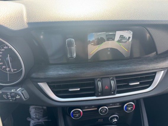 Aperçu de la photo 13 du véhicule ALFA ROMEO STELVIO MY21