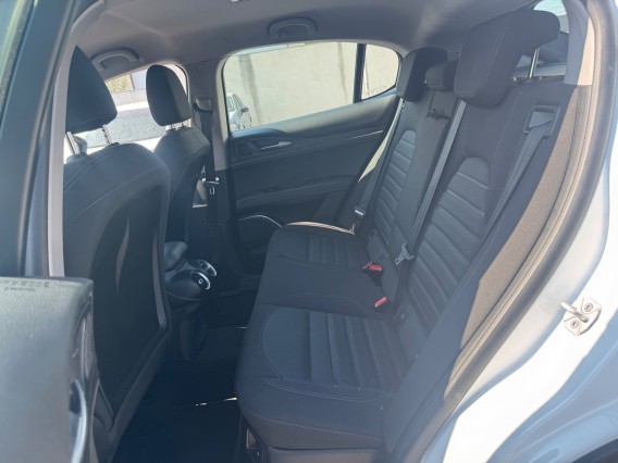 Aperçu de la photo 21 du véhicule ALFA ROMEO STELVIO MY21