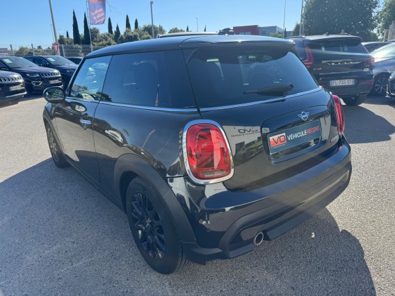 Aperçu de la photo 8 du véhicule MINI HATCH 3 PORTES F56 LCI II