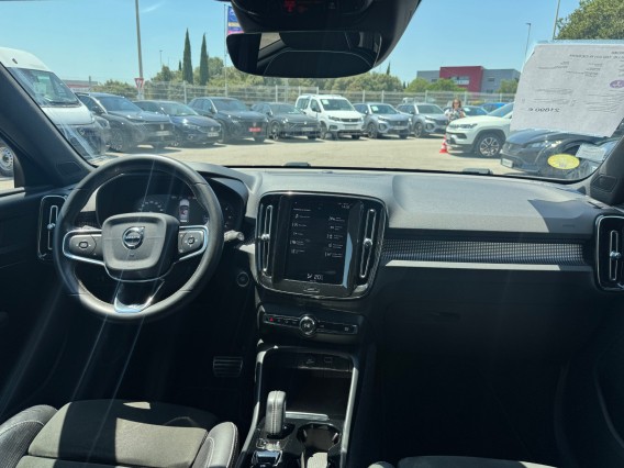 Aperçu de la photo 10 du véhicule VOLVO XC40