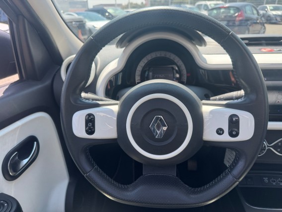 Aperçu de la photo 12 du véhicule RENAULT TWINGO E-TECH ELECTRIQUE