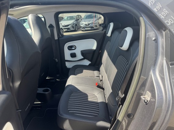 Aperçu de la photo 16 du véhicule RENAULT TWINGO E-TECH ELECTRIQUE