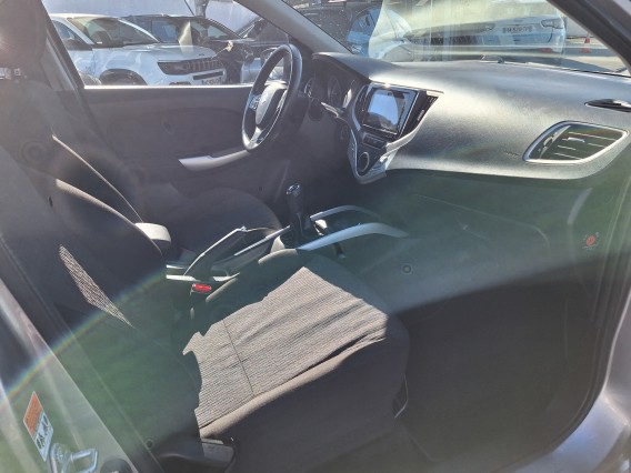 Aperçu de la photo 18 du véhicule SUZUKI BALENO
