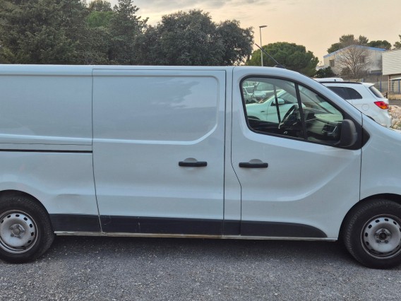 Aperçu de la photo 5 du véhicule RENAULT TRAFIC FOURGON