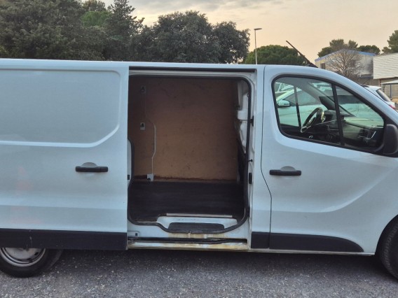 Aperçu de la photo 6 du véhicule RENAULT TRAFIC FOURGON