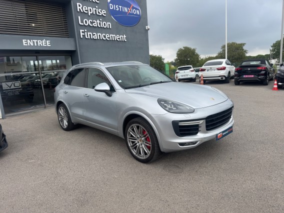 Aperçu de la photo 4 du véhicule PORSCHE CAYENNE